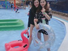 -青岛东方影都融创水世界