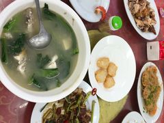 -滑记海鲜饭店·老字号(海鲜街店)