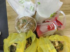 -财大小吃街·小吃侠