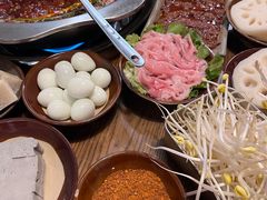 -周幺妹重庆老火锅(银泰城总店)