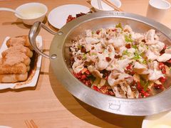 -小鱼小牛·鱼牛干锅·脆鱼火锅(世欧广场店)