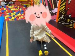 -爱蹦iBOON蹦床运动馆(江汉店)