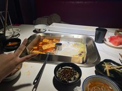 -九鼎轩脆毛肚火锅(南京东路店)