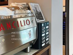 -Punchline Coffee&Roaster(同济大学店)