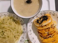 -姆爱自营月嫂(松江店)