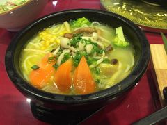 -滇越乘象云南餐厅(豆各庄店)