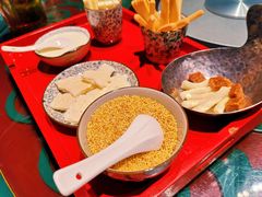 -九十九顶毡房(阜石路店)