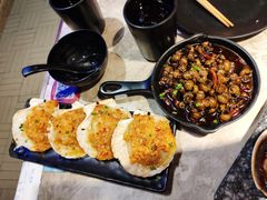 -沪小胖小龙虾(淮海中路旗舰店)