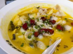 -渝是乎川渝小炒(新世界百货望京店)