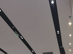 -理想汽车(世纪汇店)