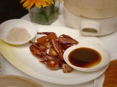 乳鸽-东海朗廷酒店-唐阁T’ANG COURT 中餐厅