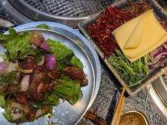 -红泥小火炉·东北泥炉烤肉(天一旗舰店)