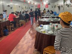 大堂-光头饭店(新安路店)