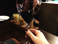 -恰餐厅及酒吧 CHAR Bar & Grill (北京丽都皇冠假日店)