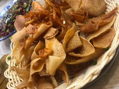 -江城燕子大排档(江汉路步行街店)