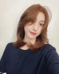 -洛施奇烫发染发沙龙