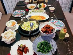 -海派悦庭·海胆烧麦·新融合菜(凯德广场店)
