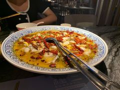 -桂二老坛酸菜鱼(三街两巷店)