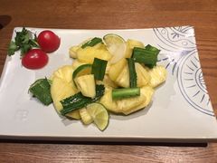 青柠拌菠萝-云海肴·汽锅鸡·云南菜(天山百盛优客店)