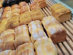 -焙丽拾光(麦凯乐直营店)