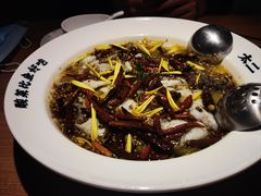-太二酸菜鱼(武汉光谷保利店)