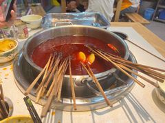 红汤锅底-江二娃串串香(科园四路总店)