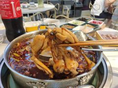 -蛙两只美蛙鱼头火锅(恒茂店)