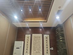 -郑庄脂渣海鲜楼(九水路店)