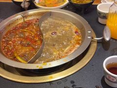 -沸炉重庆老火锅(军事博物馆店)