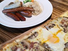 -LENBACH兰巴赫西餐啤酒坊(大连东港店)