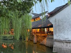 -鲁镇