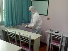 -成都濑川外国语学校