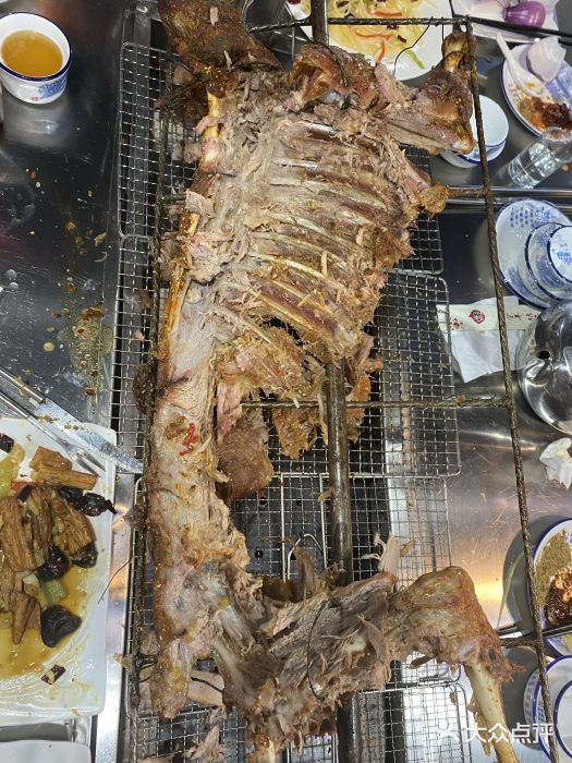 迎燕阁烤羊腿(二环南路店)图片