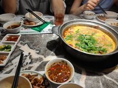 -禄婶鸡煲·打边炉