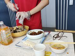 -巧克力渔家.小船海鲜胶东菜(万平口店)