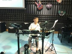 -IN-SHOW音秀音乐艺术中心 架子鼓钢琴(大宁校区)
