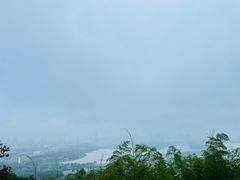 -紫金山山顶公园