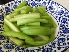 清炒丝瓜-新新湘菜馆(新中街二条店)