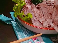 -疯狂的筷子老灶九宫格火锅