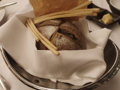 -瑞吉酒店 · Elba 欧尔巴意大利餐厅· 精致意餐·云端聚会