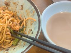 -阿依娘镇店豌杂面(三峡广场店)