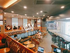 大堂-星巴克(广州正佳广场4层店)