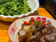 -琥珀老六龙虾(四里河店)