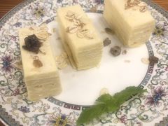 帕芙立-塔哈尔·新疆盛宴(城西银泰店)