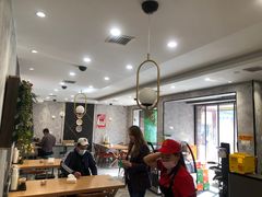 大堂-歹歹的加个面过油肉拌面