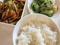 -浦东图书馆读者餐厅