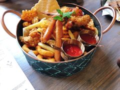 玛丽垃圾桶-遇见杜尚西餐厅(万达金街店)