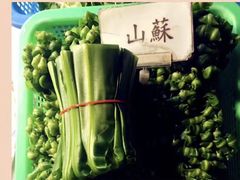 -六合夜市