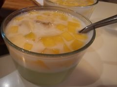 椰香鲜果西米露-GOGO Plate(成都太古里店)