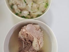 -周震馄饨